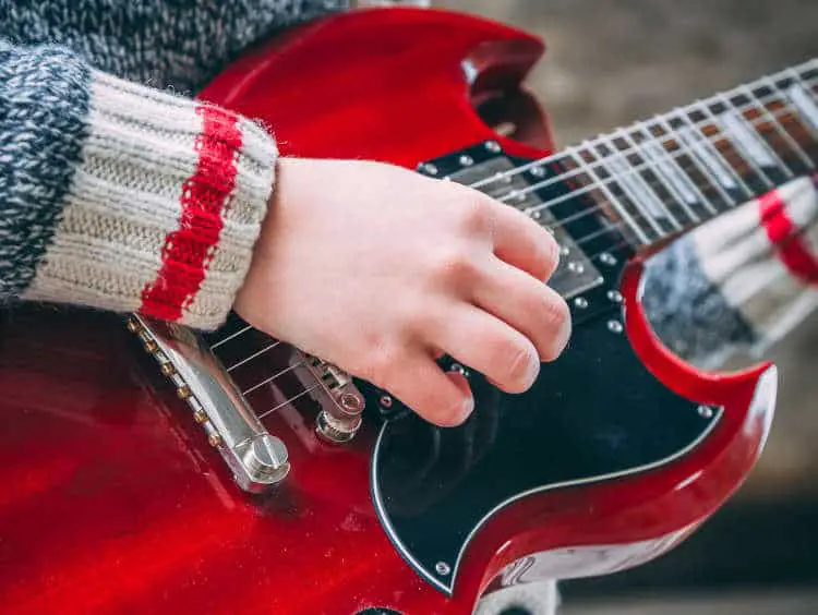 best electric guitar for kids 